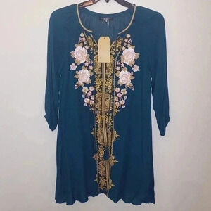 NWT Andree by Unit Boho Teal Floral Embroidered Dress- Size Medium